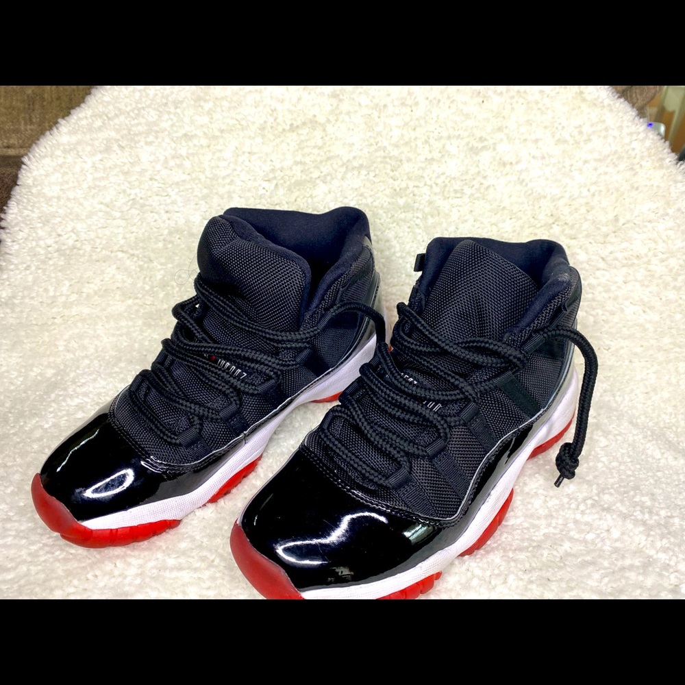 Jordan bred 11’s